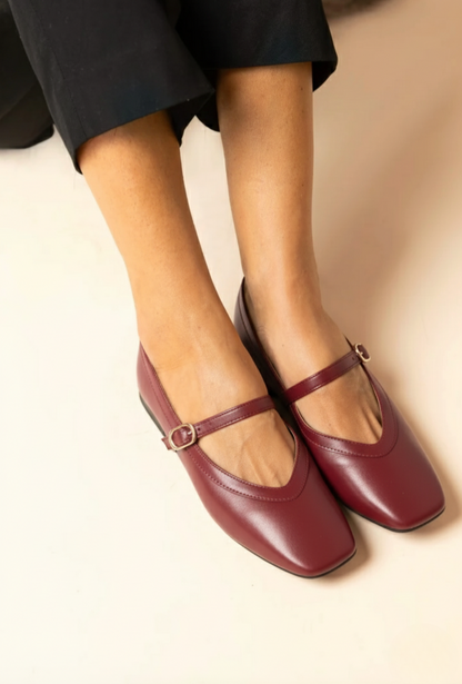 Greta Mary Jane Flat
